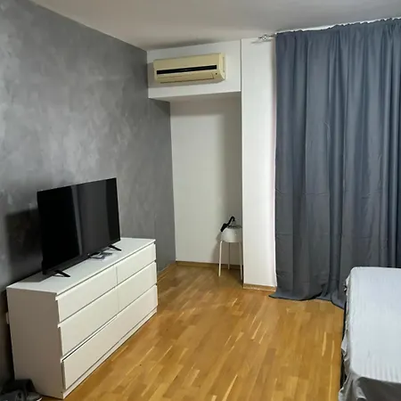 Apartment Noc 3 *